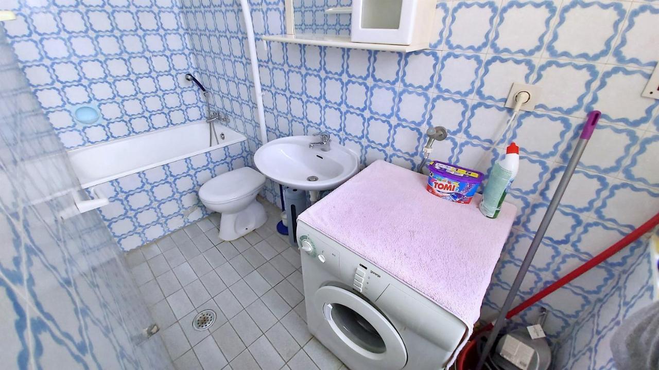 Apartment Cedo Омиш Экстерьер фото