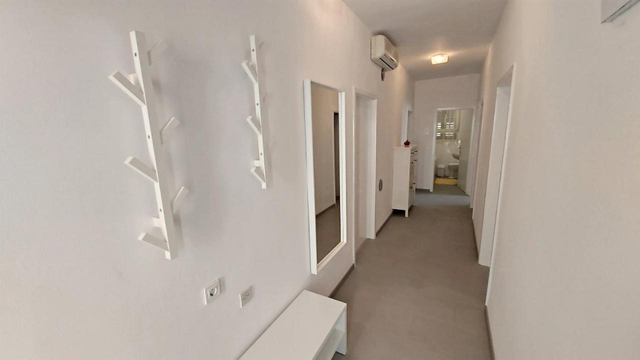 Apartment Cedo Омиш Экстерьер фото